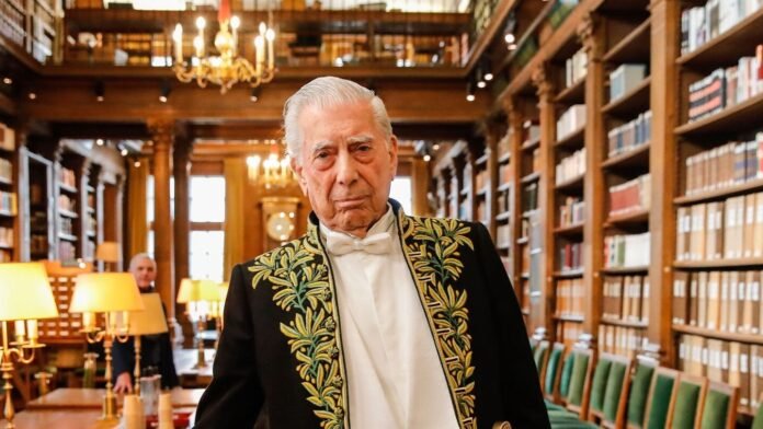 Llosa, figura clave del Boom latinoamericano